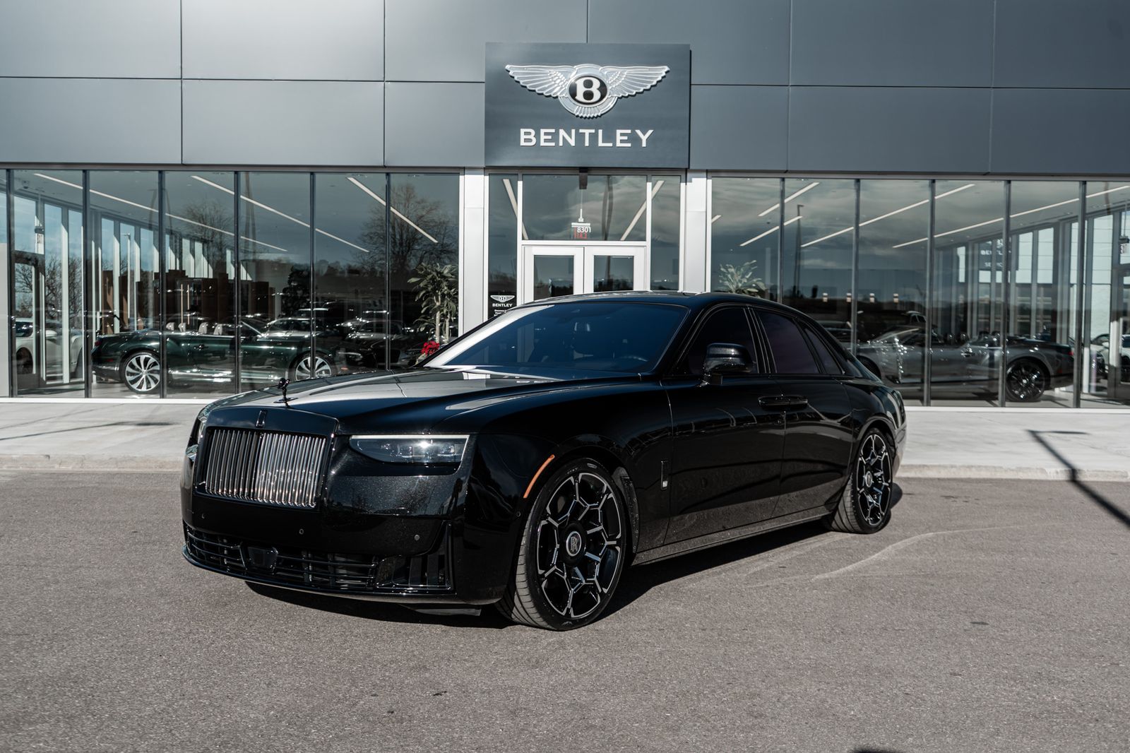 2025 Rolls-Royce Ghost Black Badge's photo