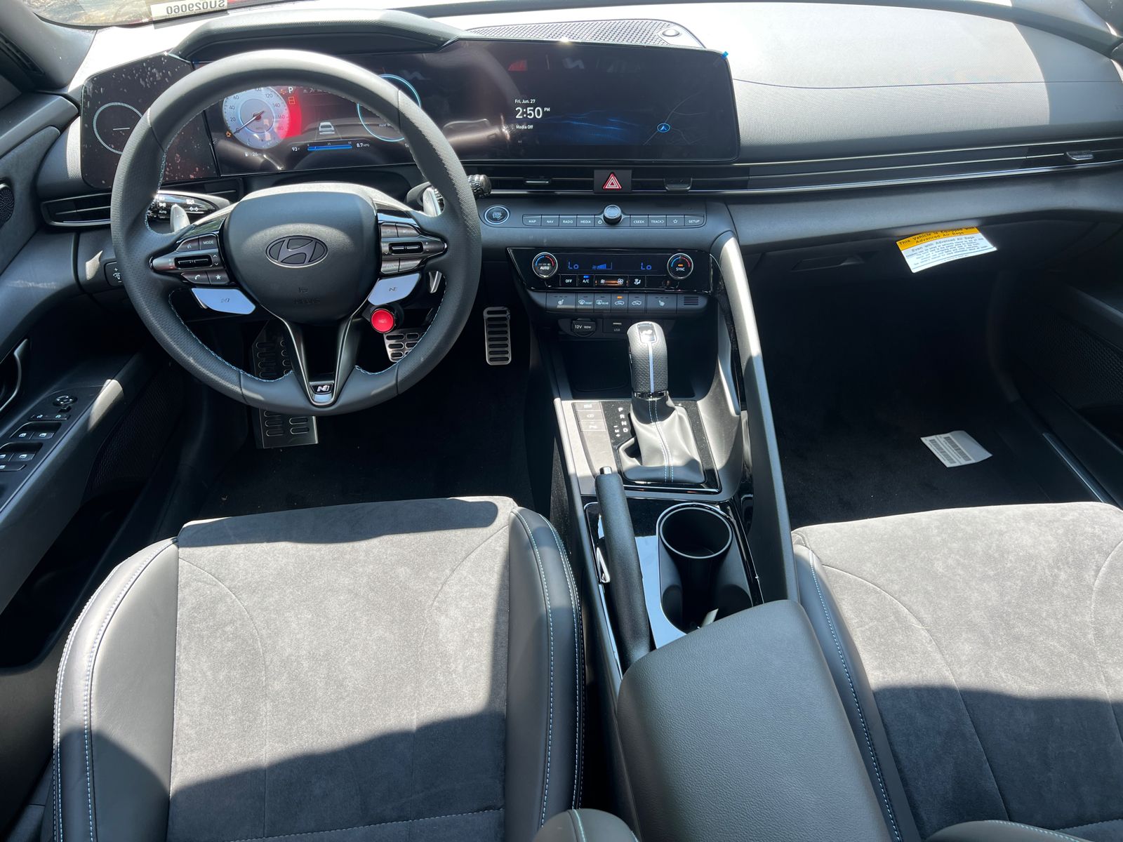 2025 Hyundai Elantra N Base photo 15