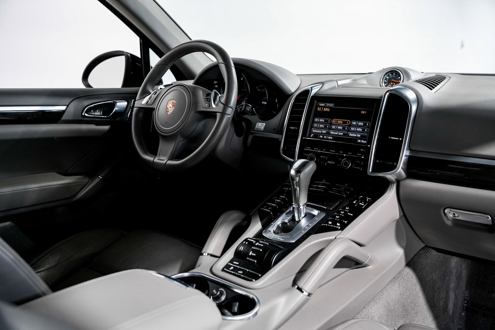 2013 Porsche Cayenne Diesel — photo 27