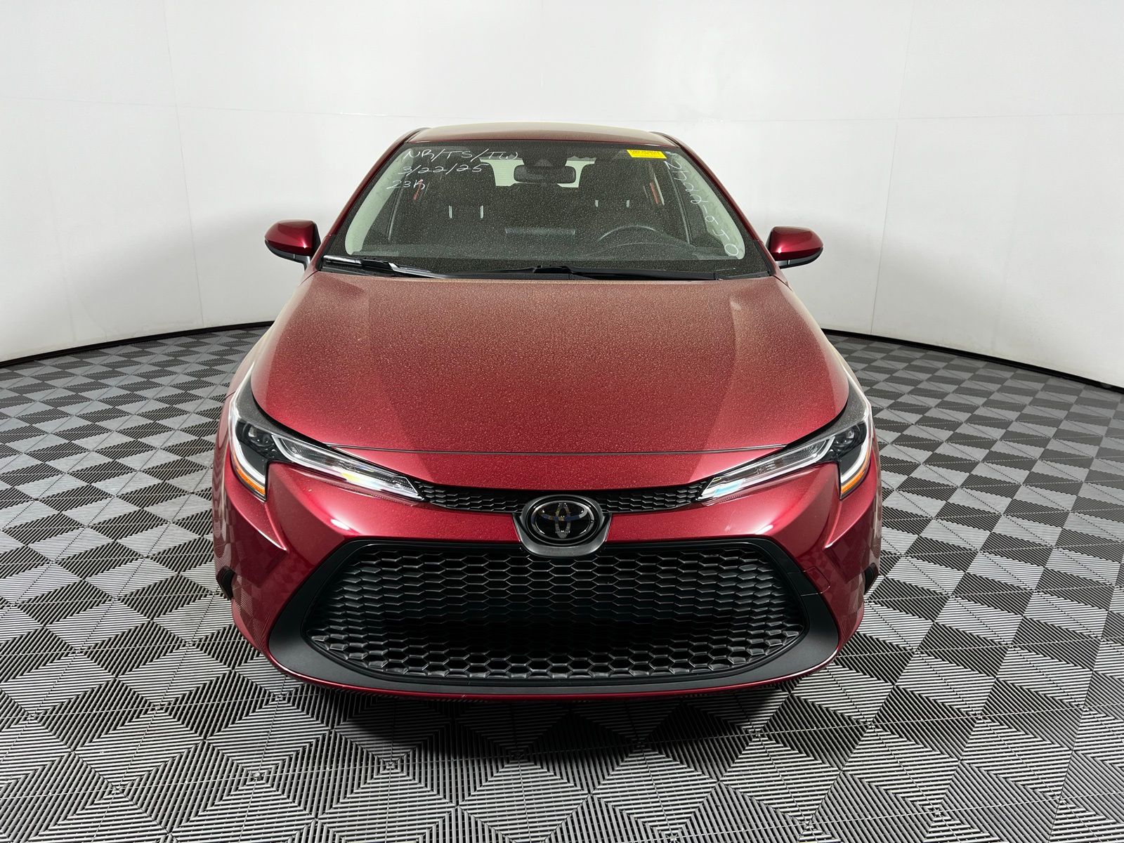 2022 Toyota Corolla LE 2