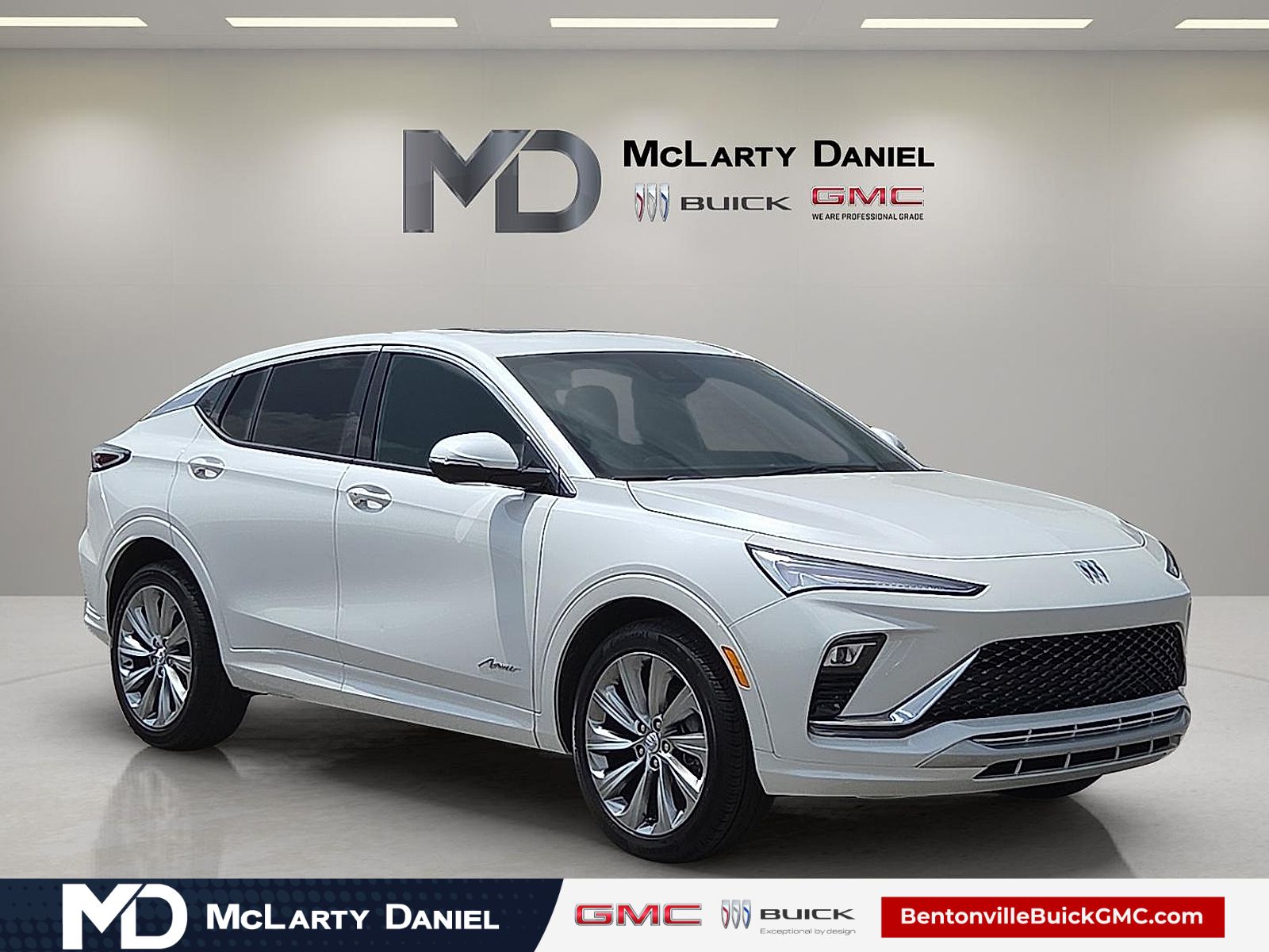 White Frost Tricoat 2025 Buick Envista Avenir FWD SUV / Crossover Front-Wheel Drive 6-Speed Automatic