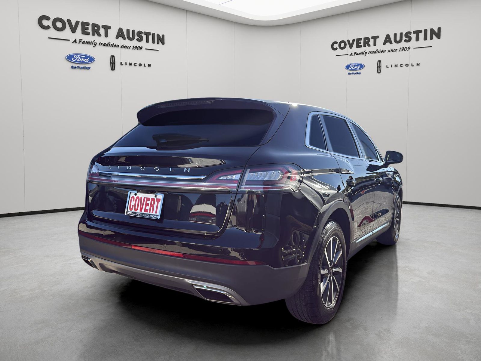 Used Car 2022 Lincoln Nautilus  Standard For Sale Under $35,000 In Austin, Texas