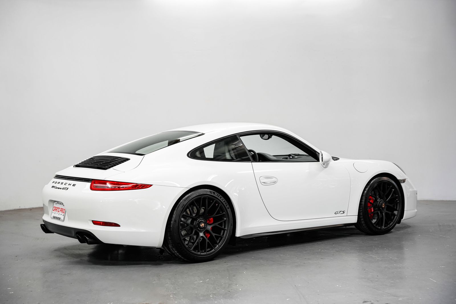 2016 Porsche 911 Carrera GTS — photo 2