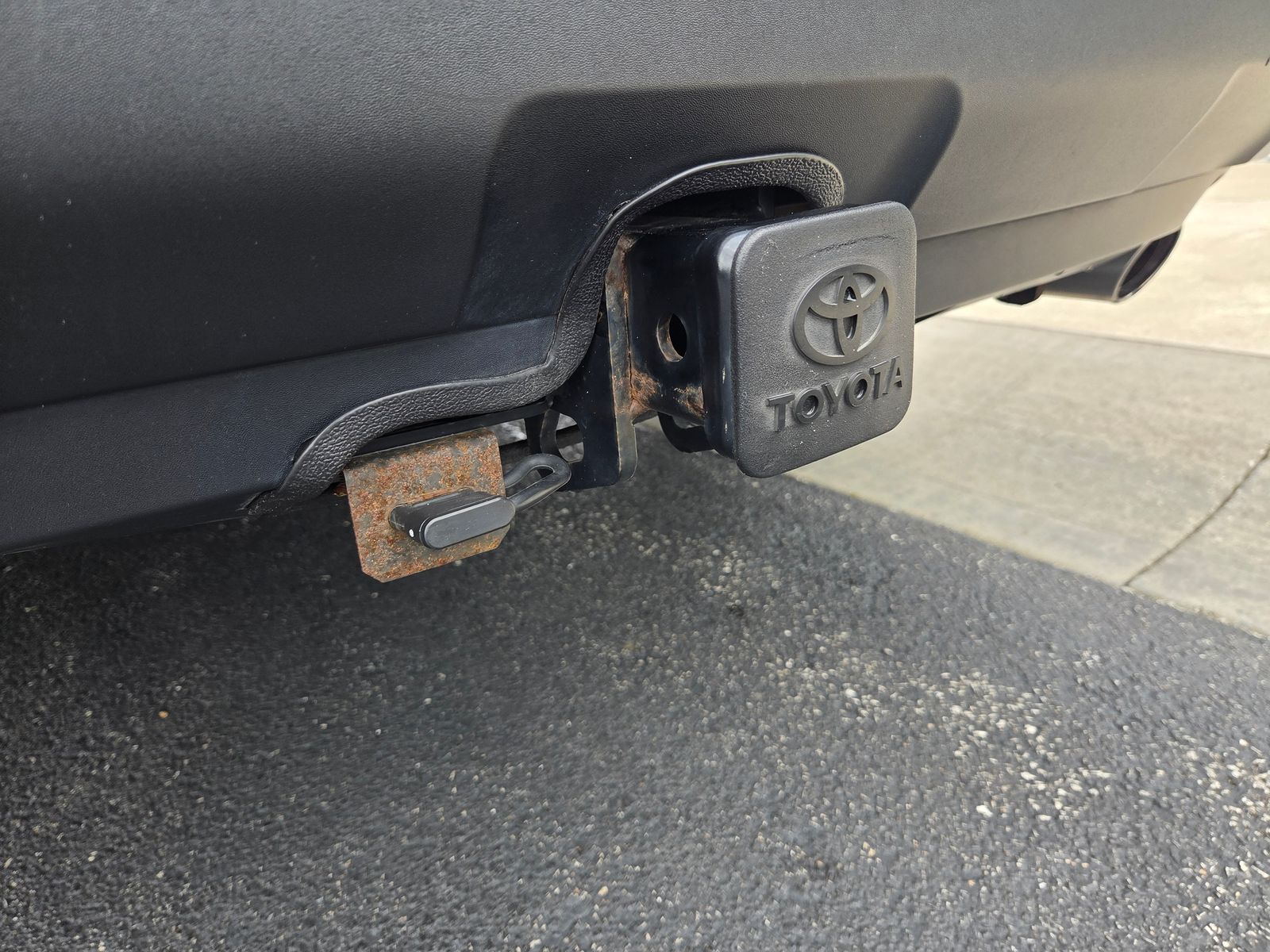 used 2021 Toyota RAV4 car, priced at $26,034