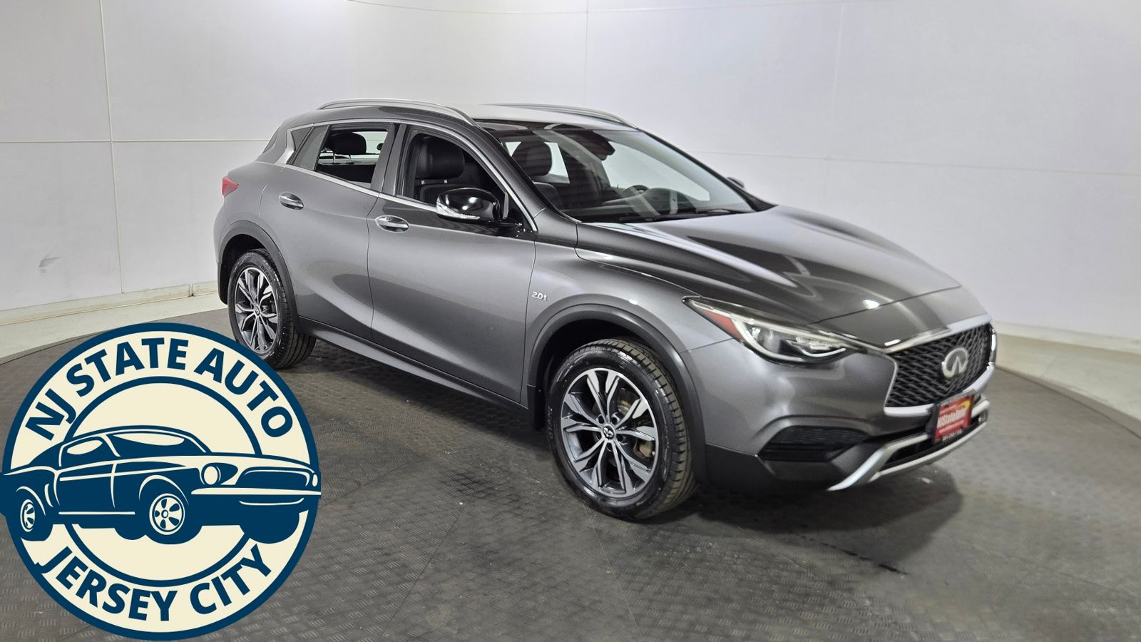 2018 INFINITI QX30 2018.5 Luxe AWD