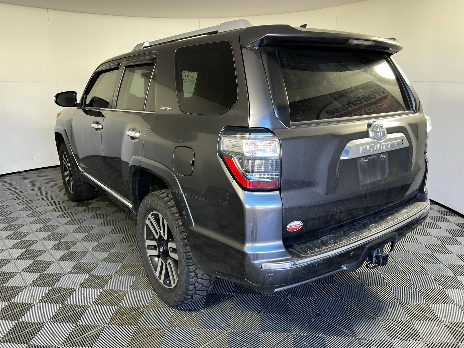 Thumbnail: 2022 Toyota 4Runner - 7