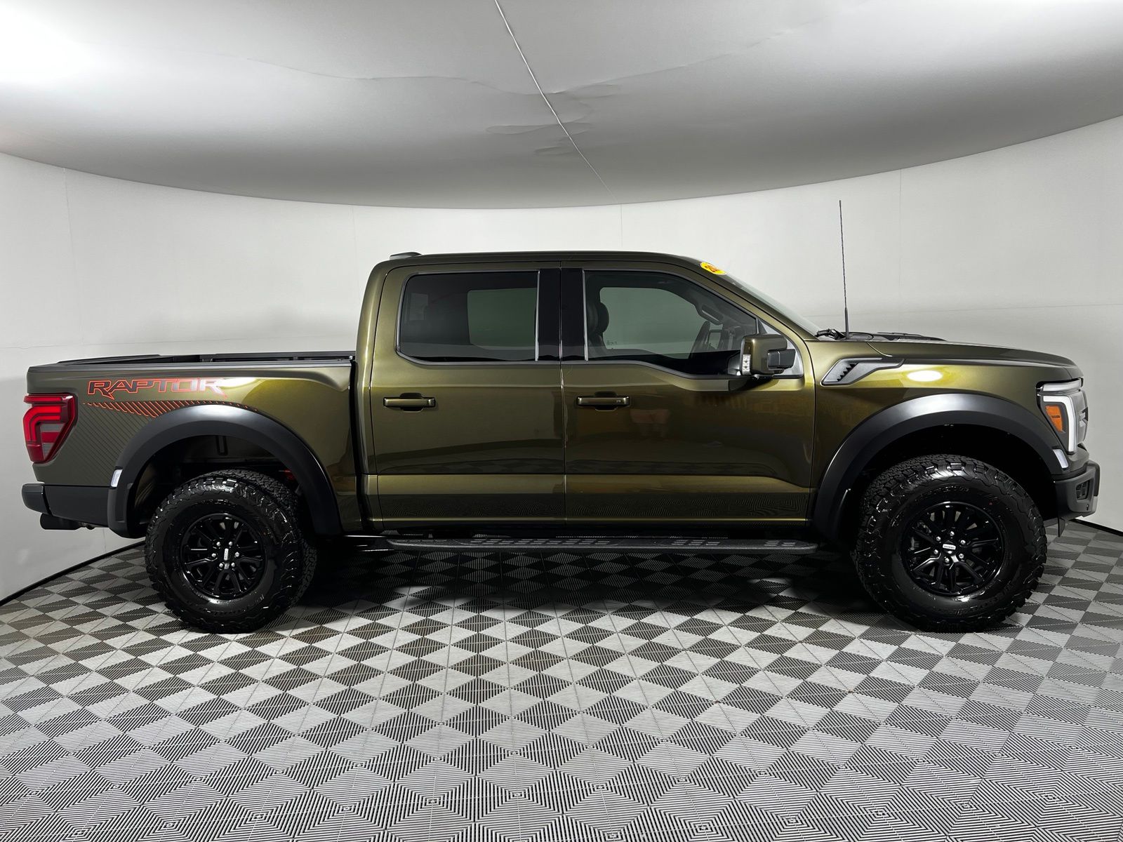 Thumbnail: 2025 Ford F-150 - 5