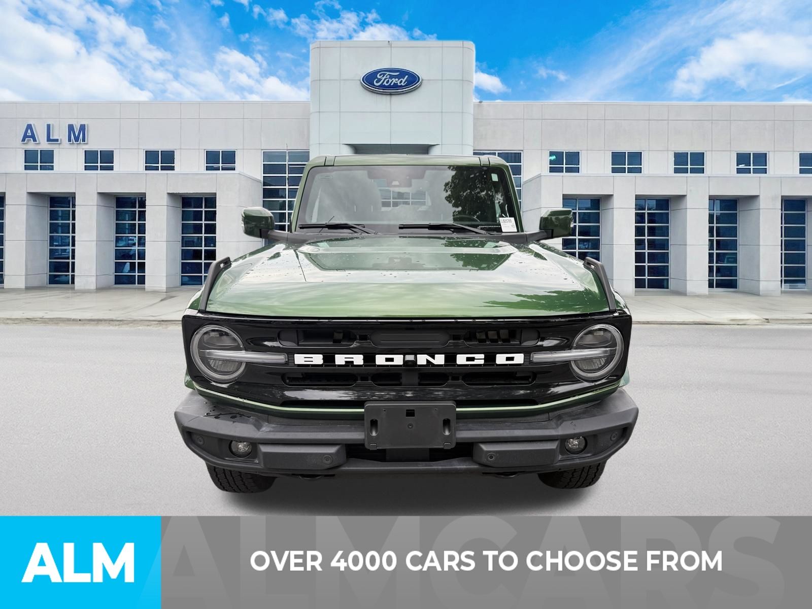 Used 2025 Green Ford Outer Banks image 2