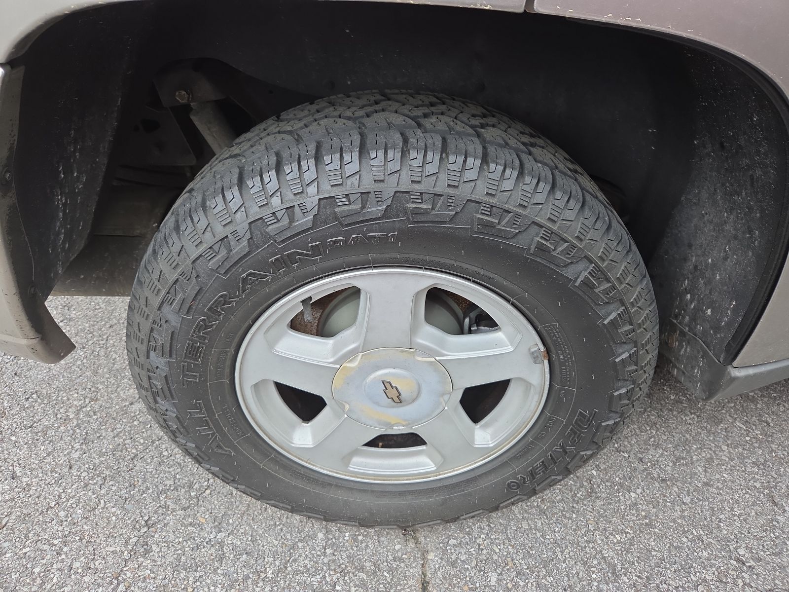 View vehicle photo 6