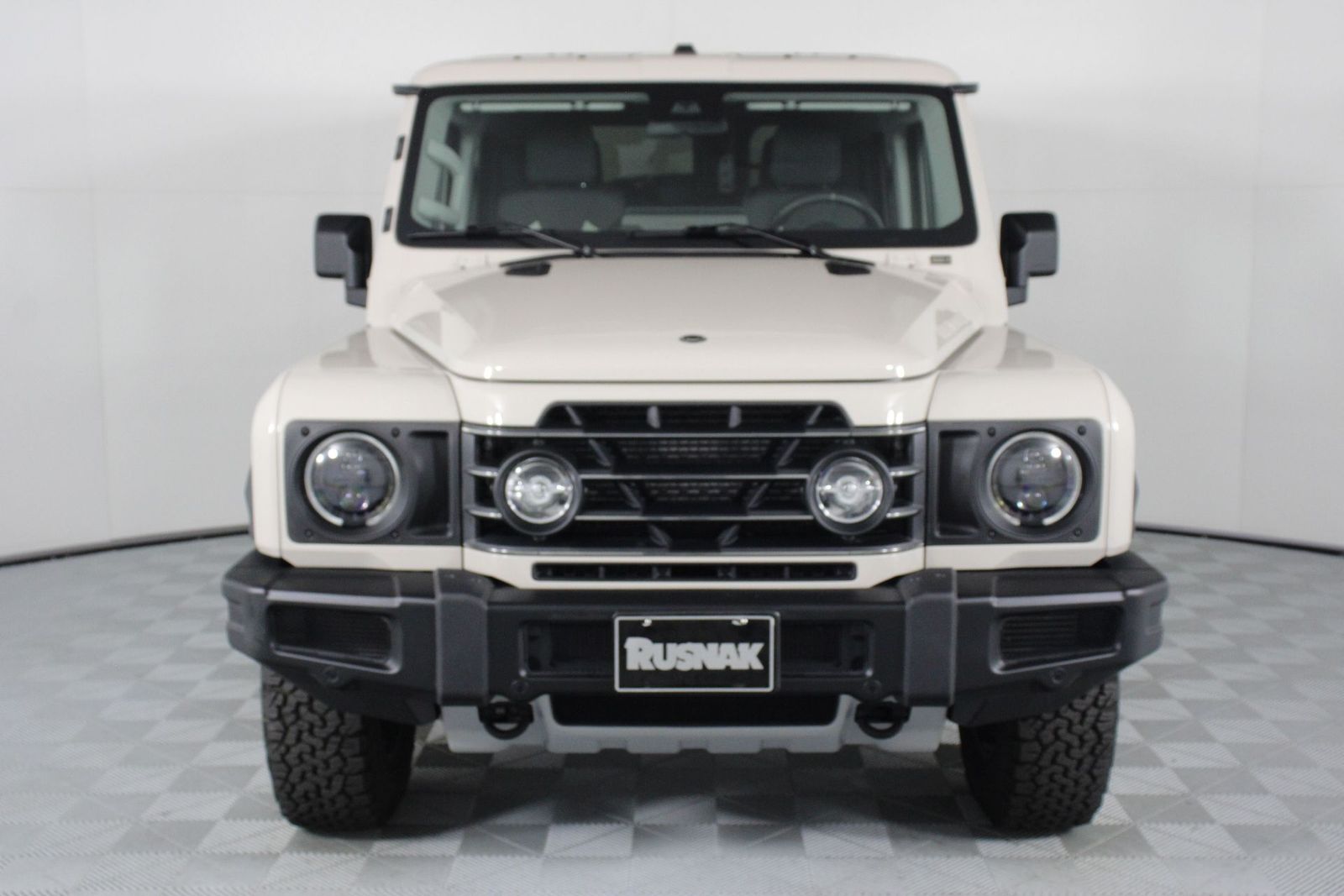 View vehicle photo 2