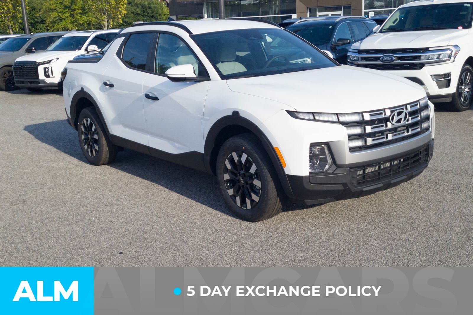 Used 2026 White Hyundai SEL image 3