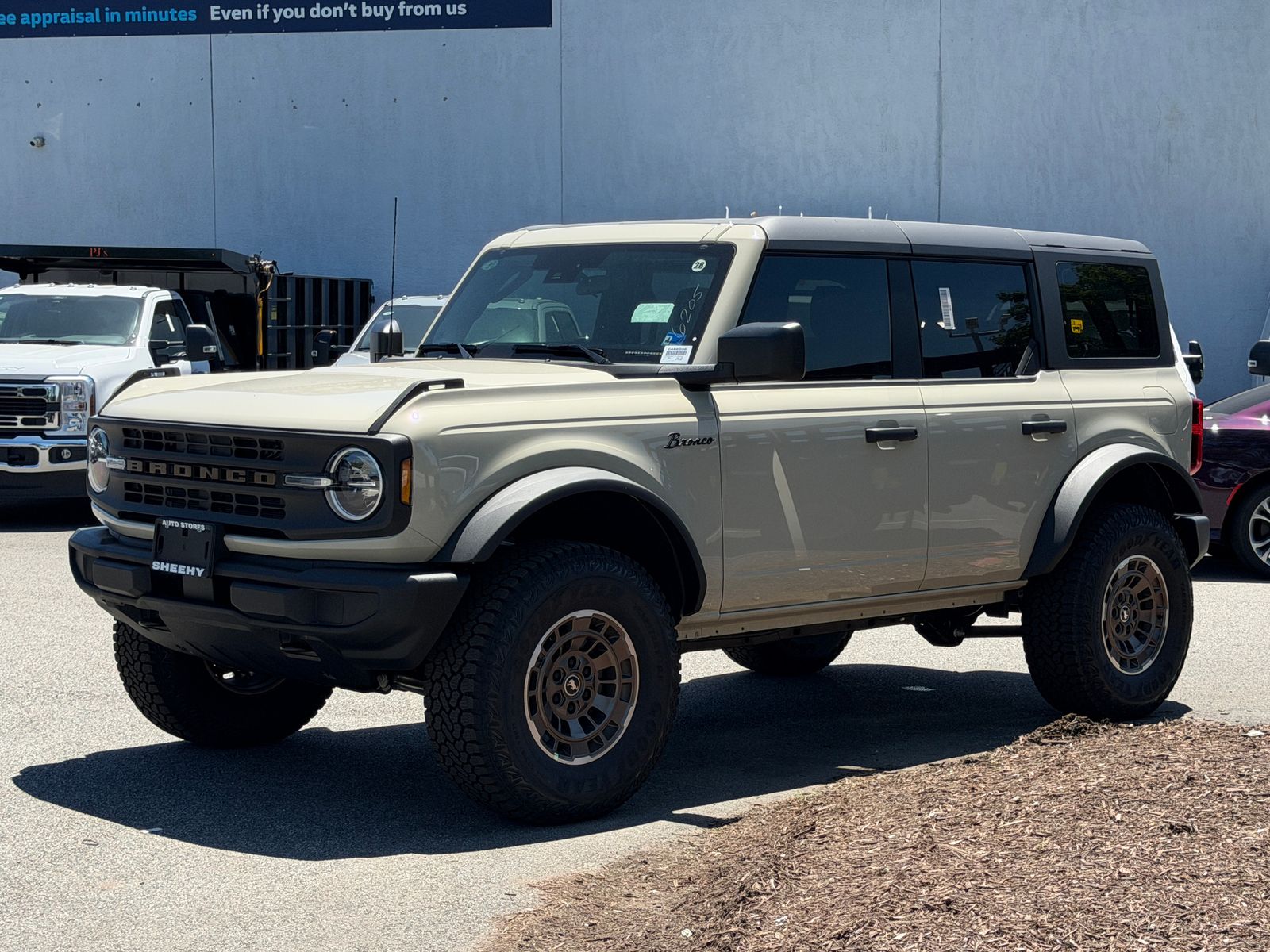 New 2026 Desert Sand Ford BRONZE SINISTER PACKAGE image 2