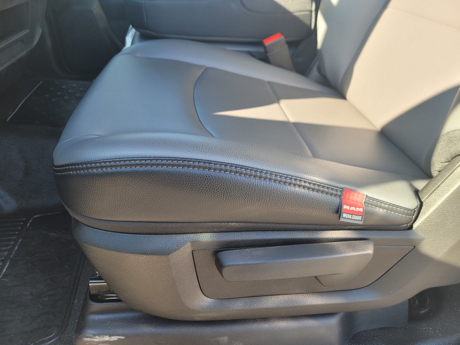 New 2026 White Ram Tradesman image 10