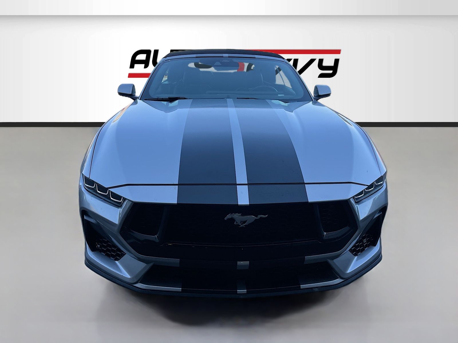 Used 2024 Silver Ford EcoBoost Premium image 2