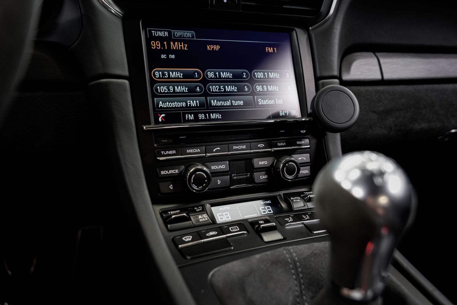 2015 Porsche 911 Carrera GTS — photo 14