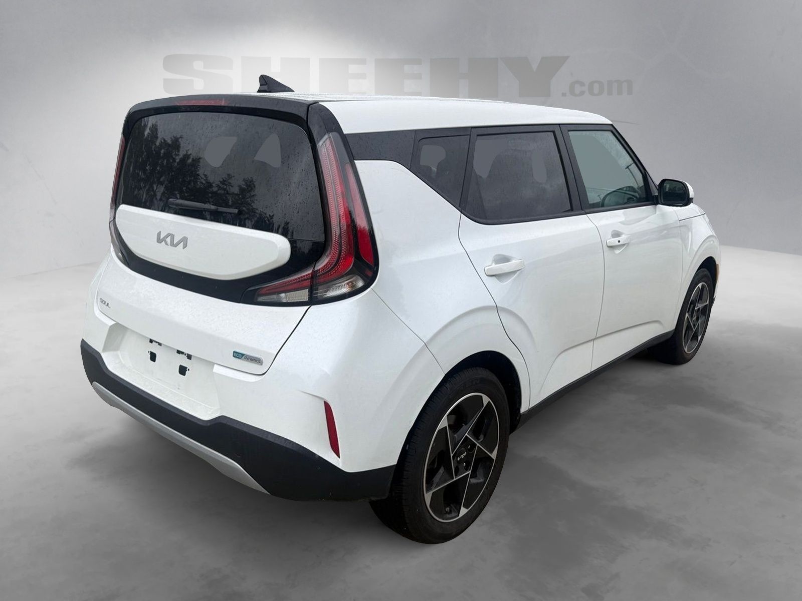 Used 2025 White Kia EX image 15