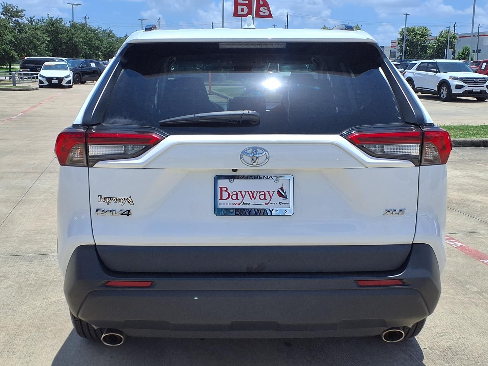2024 Toyota RAV4 XLE - 5