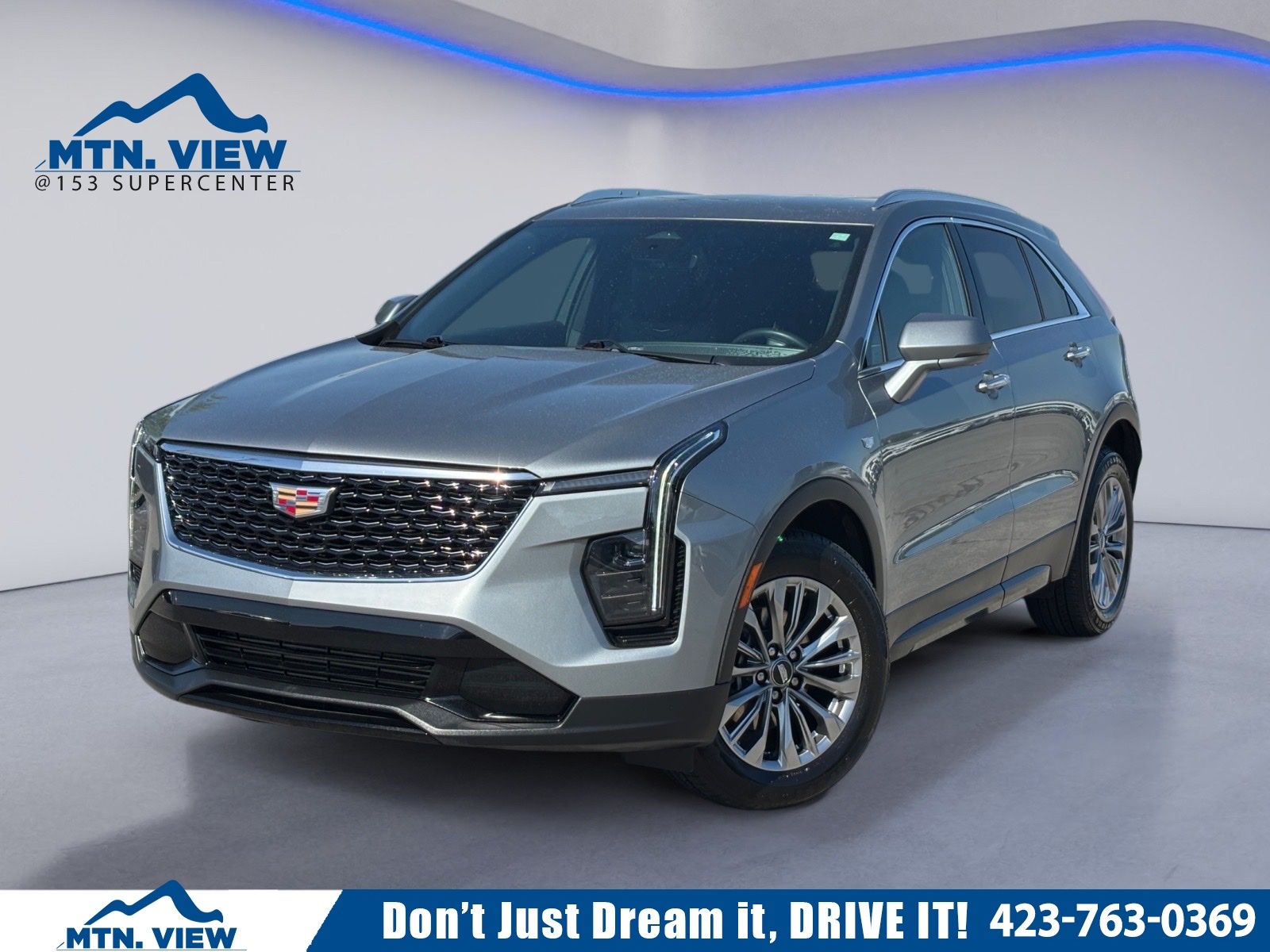 Argent Silver Metallic 2024 Cadillac XT4 Premium Luxury FWD SUV / Crossover Front-Wheel Drive 9-Speed Automatic