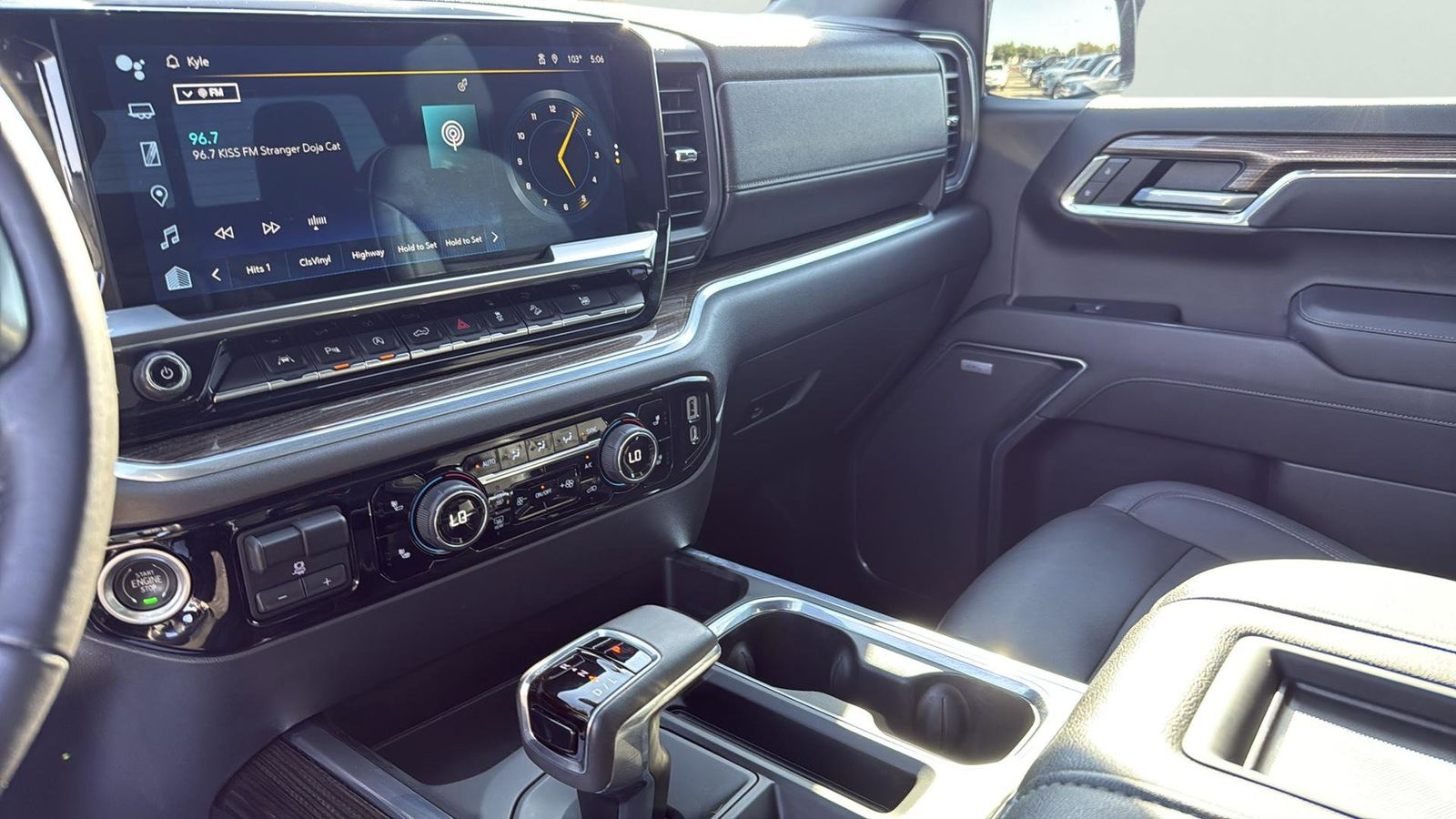 Used Car 2022 Chevrolet Silverado 1500  Lt Trail Boss For Sale Under $50,000 In Austin, Texas