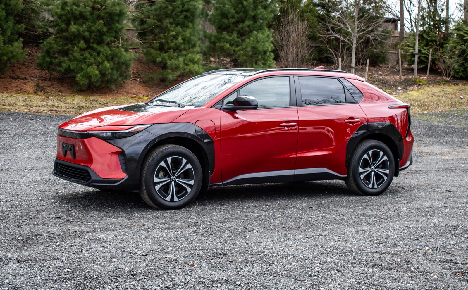 View vehicle photo 3