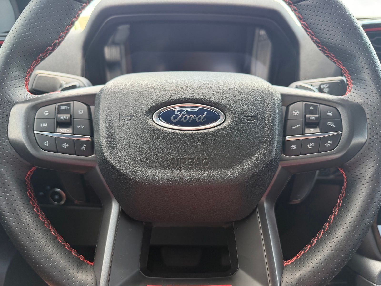 2025 Ford Ranger image 18