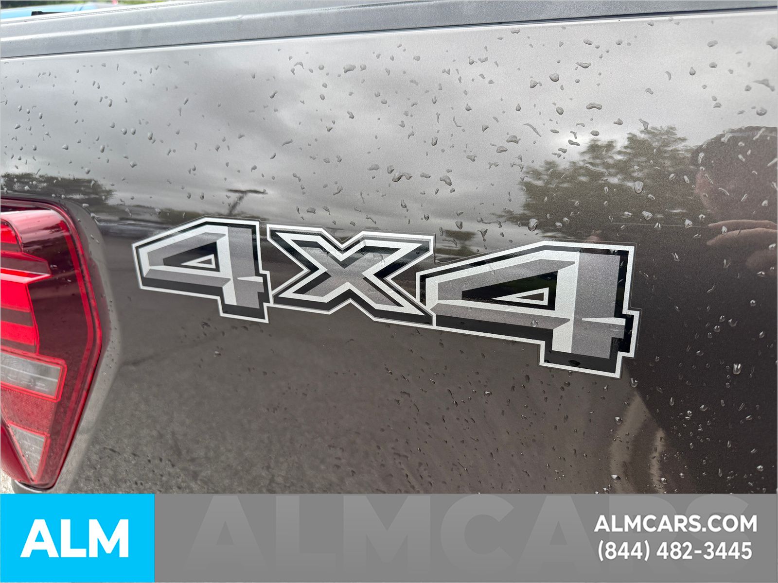 Used 2024 Bronze Metallic Ford Lariat image 8