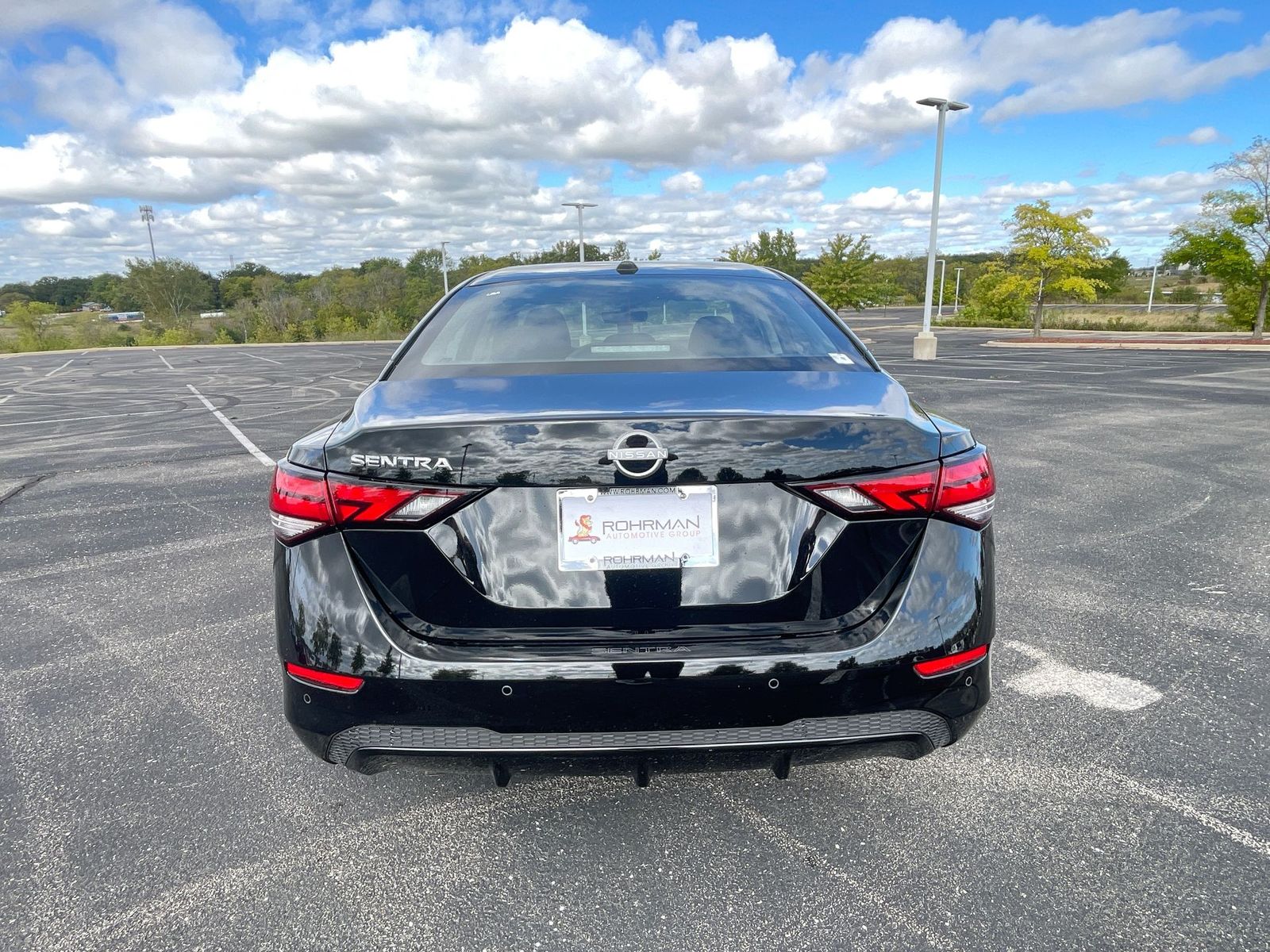 2025 Nissan Sentra SV 32