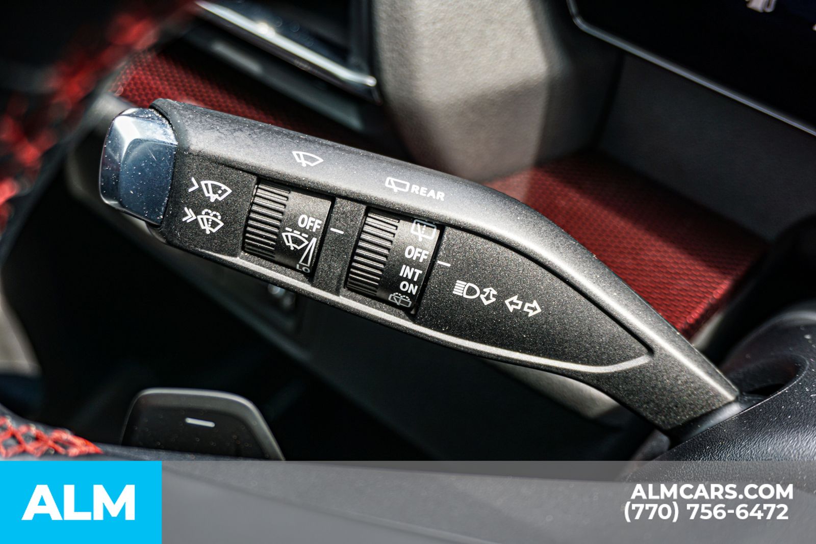 Used 2025 Silver Chevrolet RS image 39
