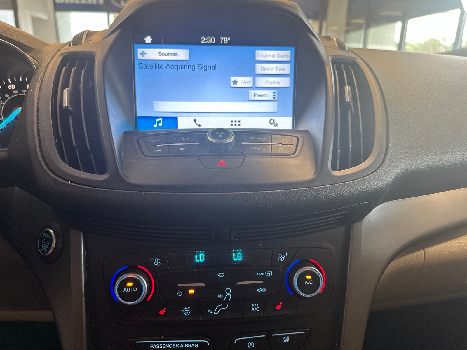 Used 2019 Ruby Red Metallic Ford SEL image 4