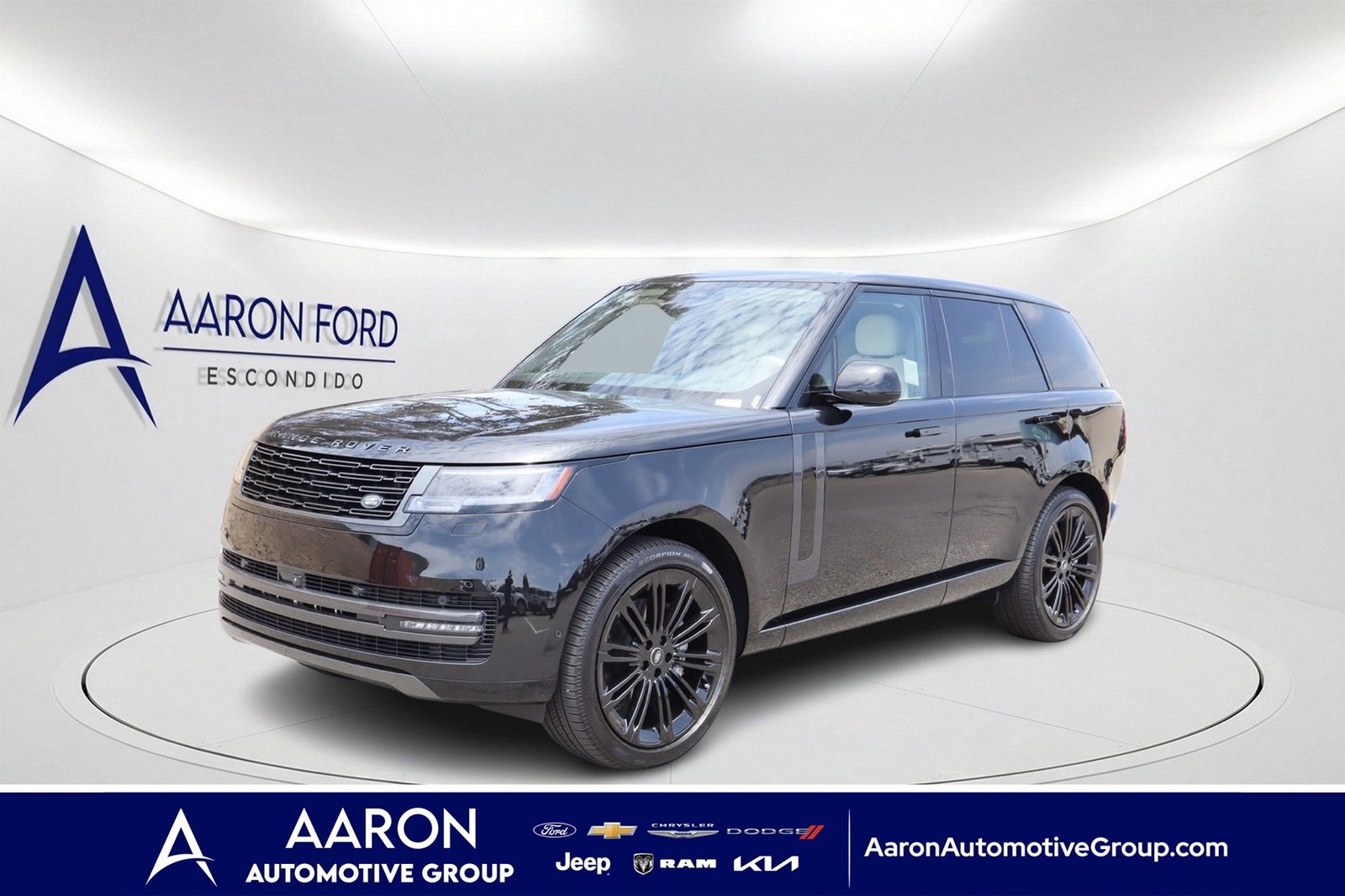 2025 Land Rover Range Rover P400 SE AWD