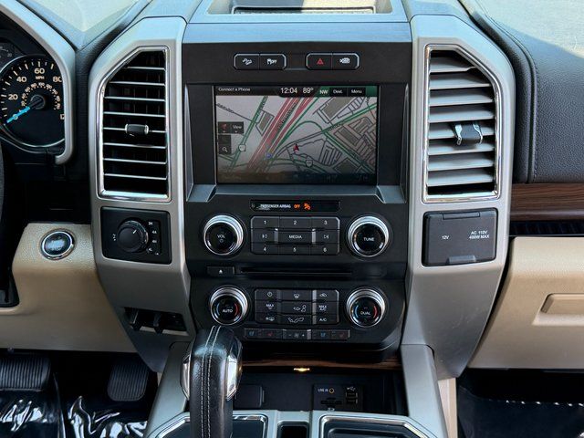 Used 2015 White Platinum Clearcoat Metallic Ford Lariat image 5