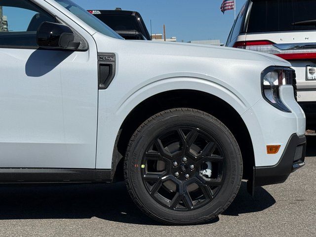 New 2026 Space White Metallic Ford XLT image 6