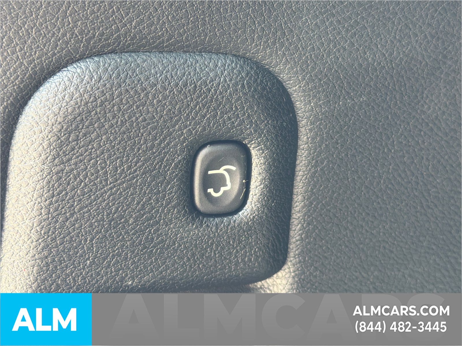 Certified Used 2020 Bright White Clearcoat Jeep Limited image 22