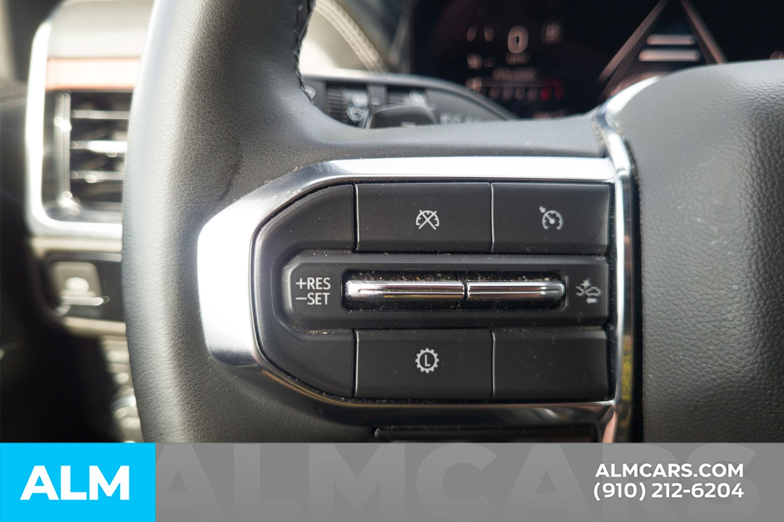 Used 2025 Summit White GMC Denali image 30