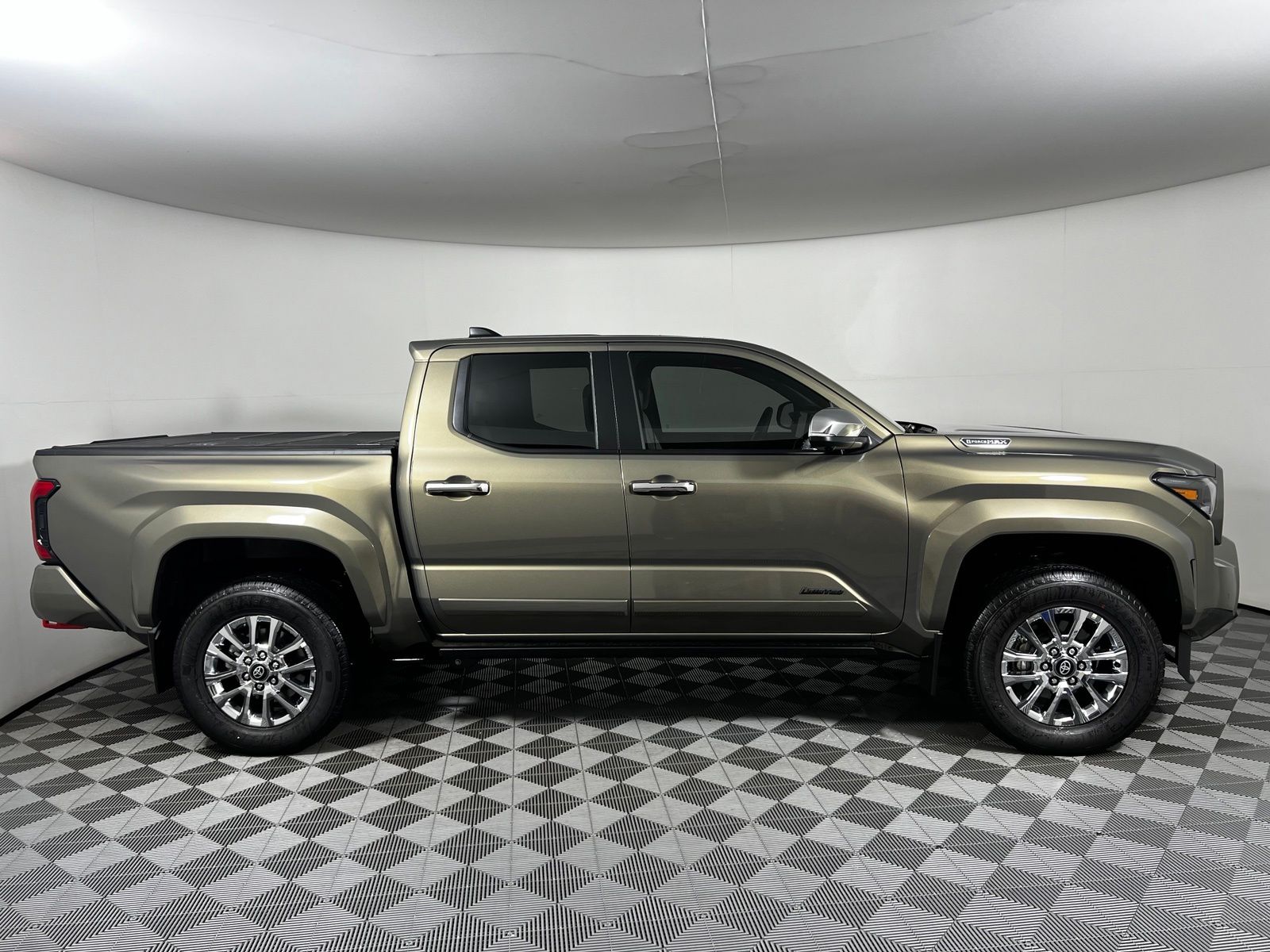 Thumbnail: 2026 Toyota Tacoma - 4