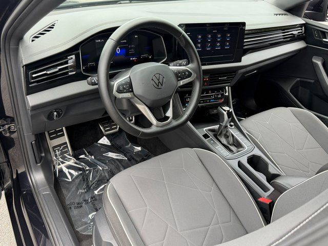 Used 2025 Black Volkswagen 1.5T Sport image 20