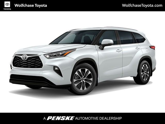 2022 Toyota Highlander XLE -
                Cordova, TN