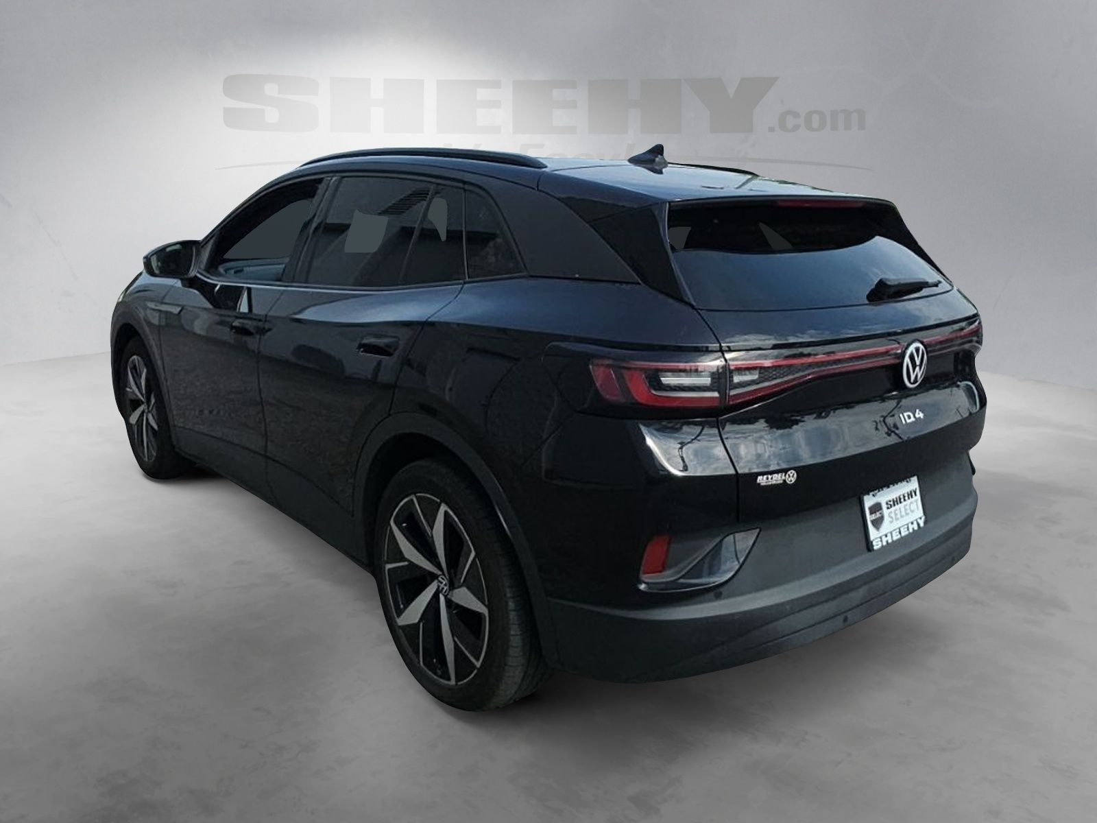 Used 2023 Black Volkswagen Pro S image 12