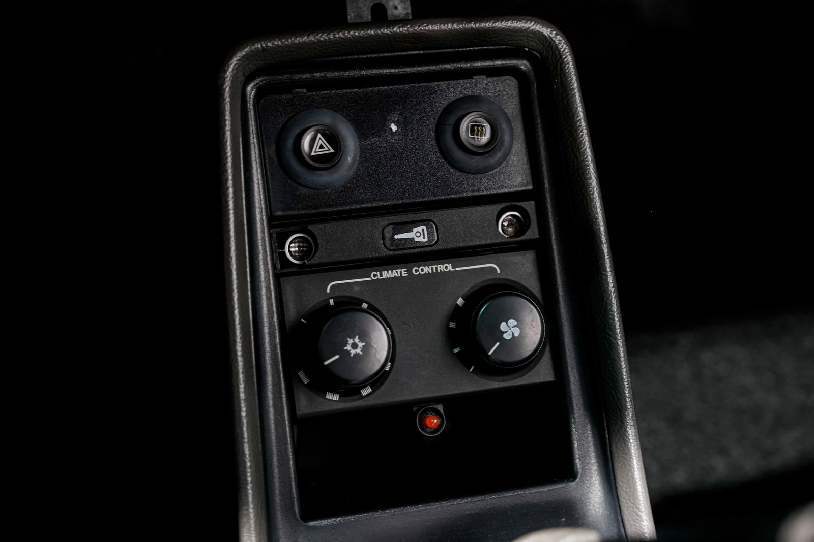 1988 Porsche 911 Carrera — photo 18