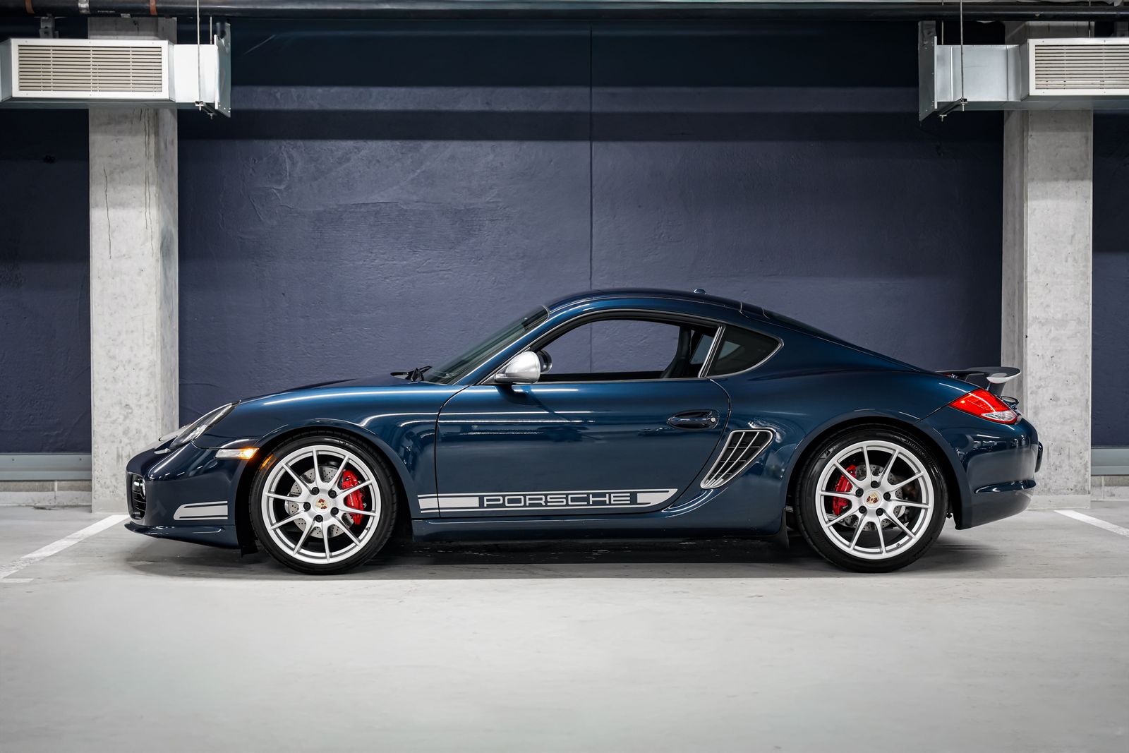 2012 Porsche Cayman R — photo 7