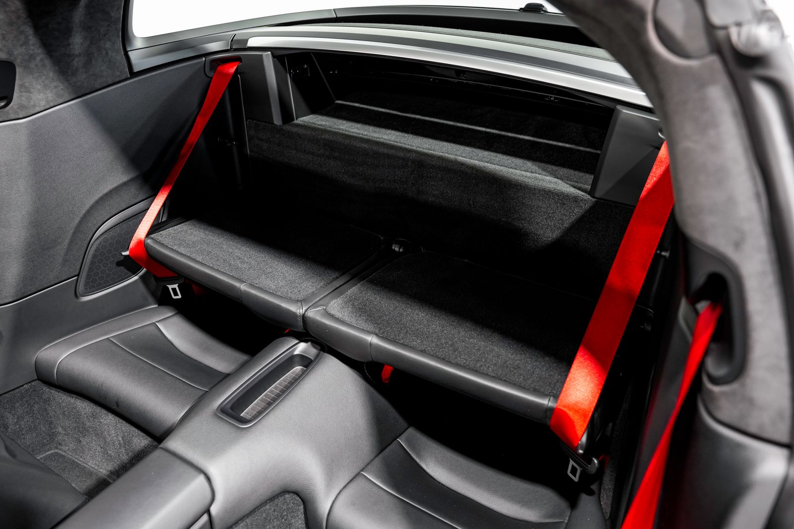 2015 Porsche 911 Targa 4S — photo 26