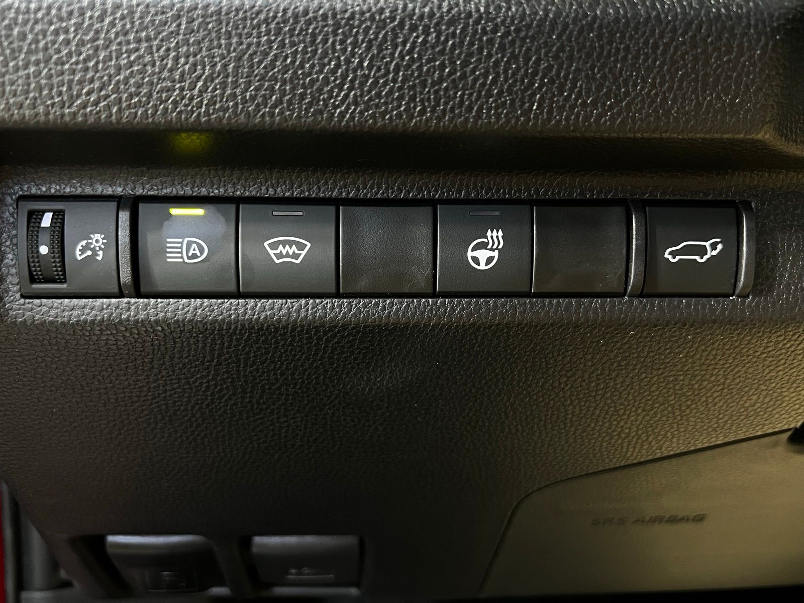 Thumbnail: 2025 Toyota RAV4 - 23