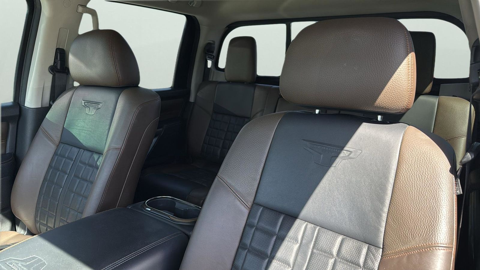 Used Car 2017 Nissan Titan  Platinum Reserve For Sale Under $25,000 In Austin, Texas