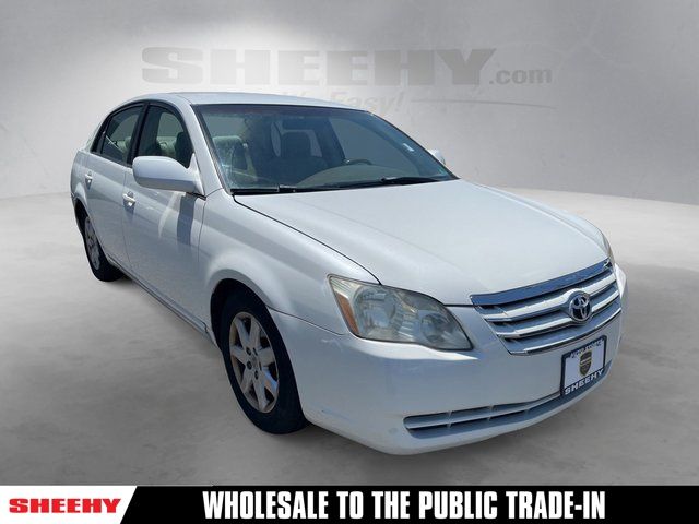 2007 Toyota Avalon XL's photo