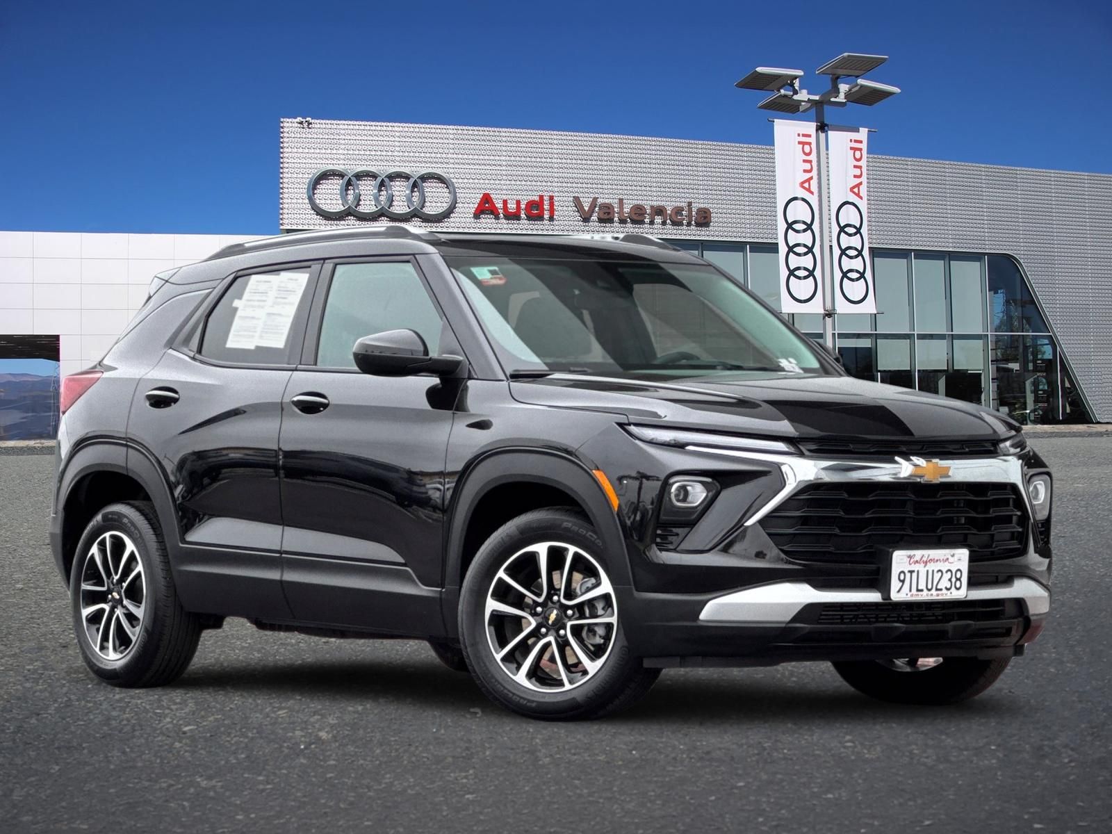 Mosaic Black Metallic 2025 Chevrolet Trailblazer SUV / Crossover Four-Wheel Drive 9-Speed Automatic