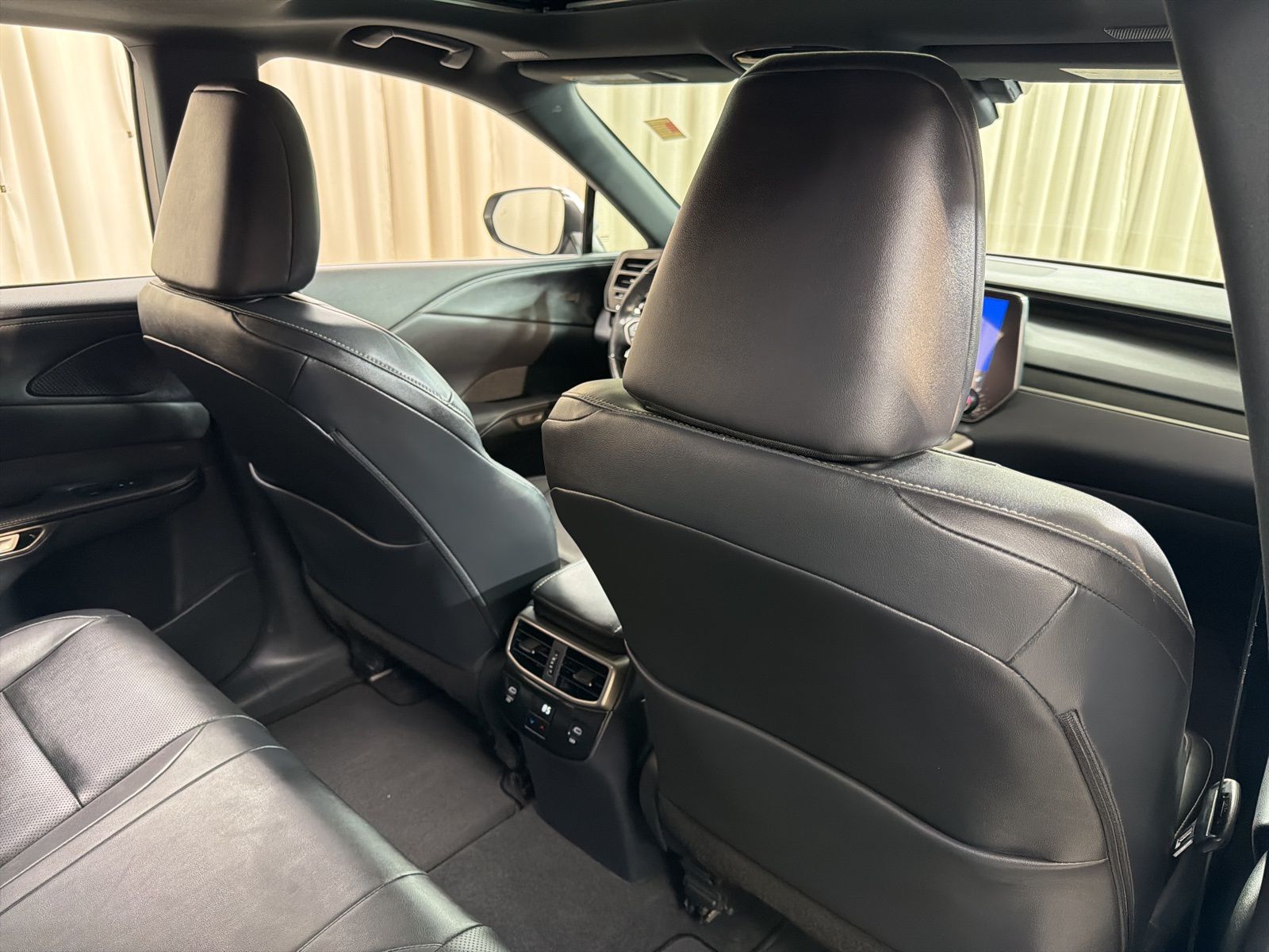 Used 2023 Silver Lexus 350 Premium image 41