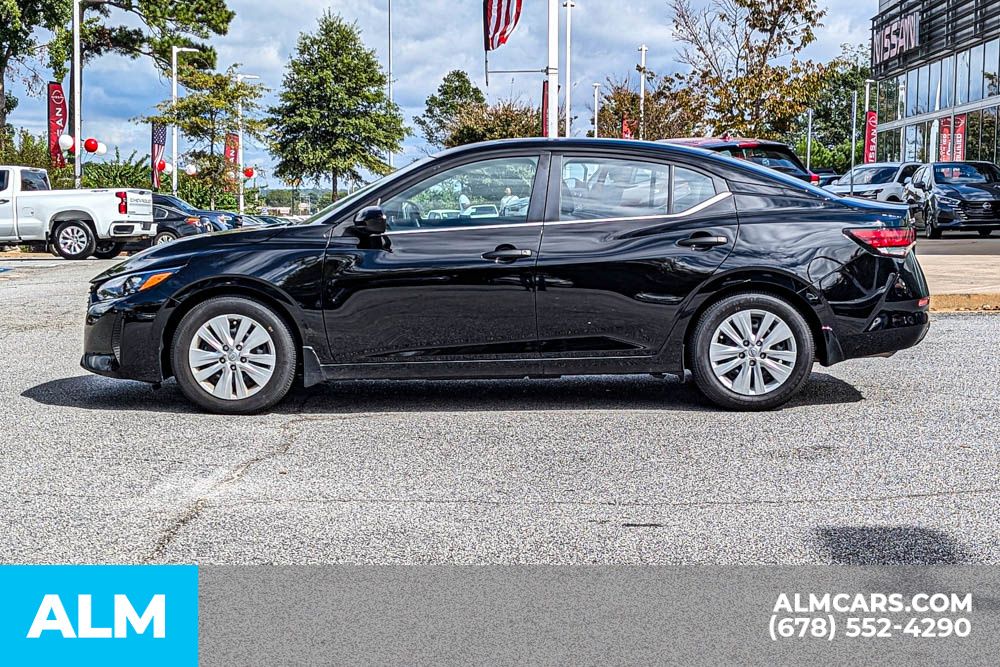 2024 Nissan Sentra S photo 7
