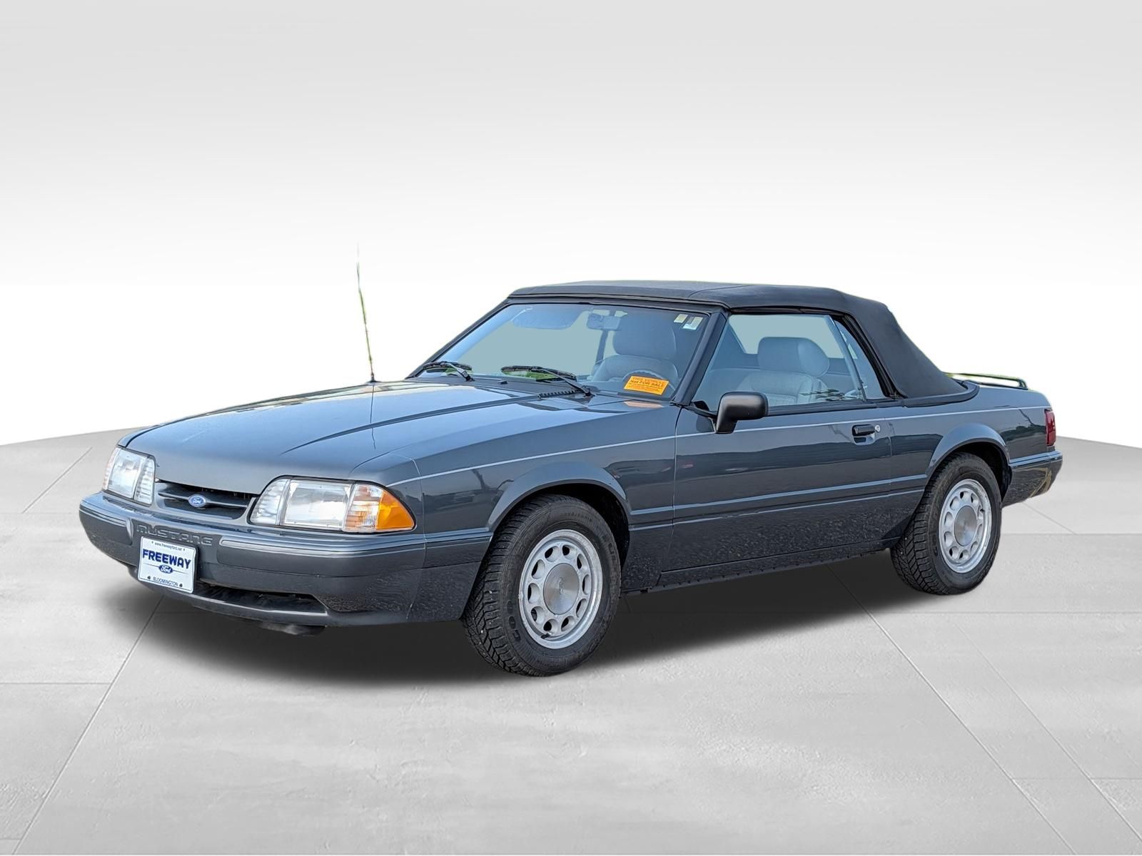  1989 Ford Mustang LX 5.0L Convertible RWD   