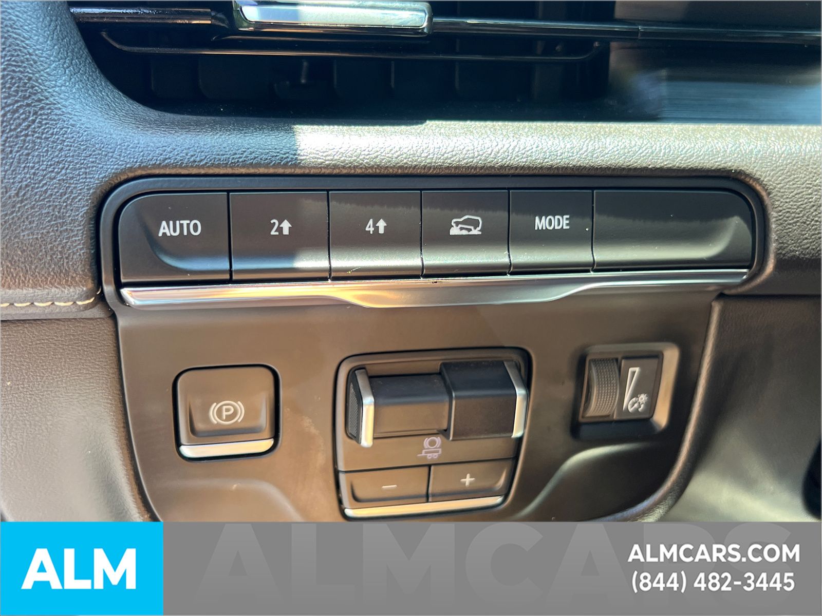 Used 2022 Black Cadillac Sport image 37