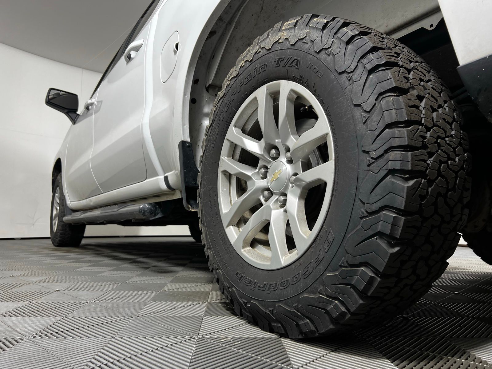 Thumbnail: 2021 Chevrolet Silverado 1500 - 8